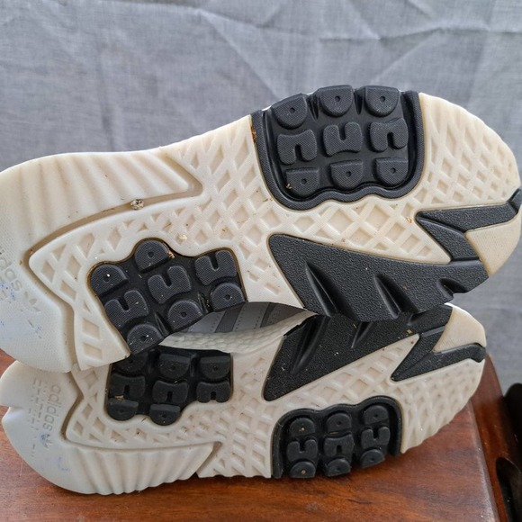 Adidas Nite Jogger Silver Metallic Size 7 Men EE5851 - Picture 6 of 9